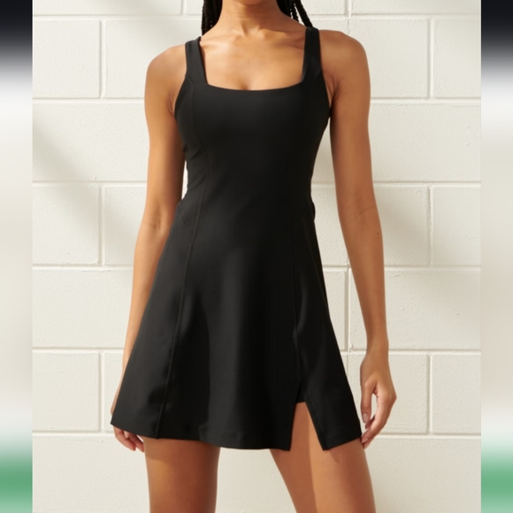 Abercrombie & Fitch Dresses & Skirts - Abercrombie Athletic Dress